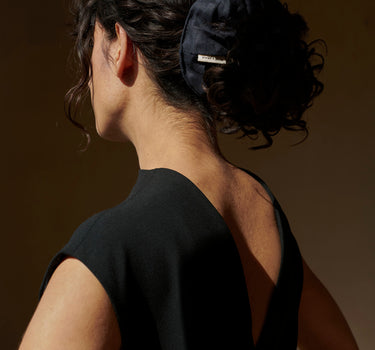 Scrunchie • linen • midnight