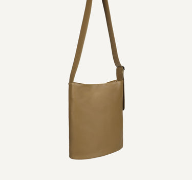 Naomi cross body shopper | wheat
