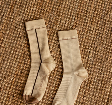 Socks | graphic line | stone