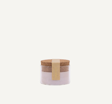 Basic desk items • paper memos