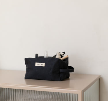 Toiletry bag • midnight