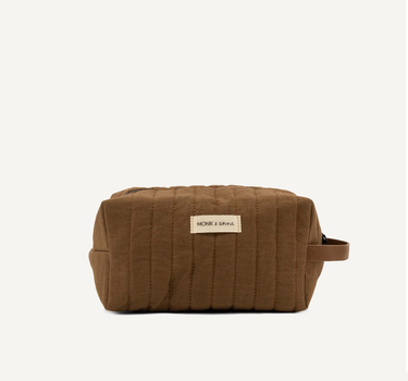 Toiletry bag • padded • oak