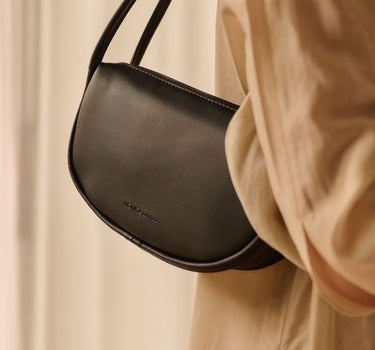 Akiko hand bag | black