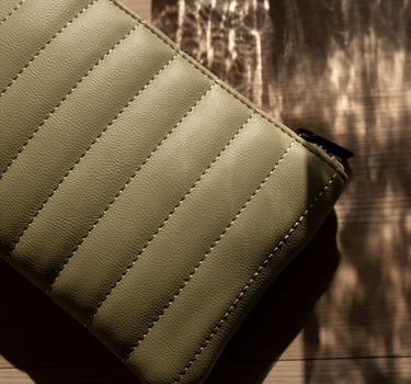 Michi wallet • pistachio
