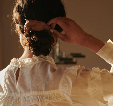 Scrunchie • linen • nougat