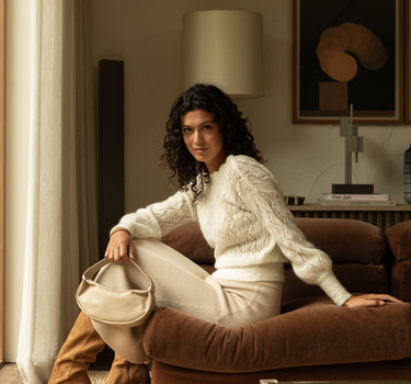 Isamu hand bag • sand