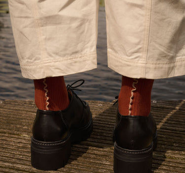 Socks | ruffled | carnelian