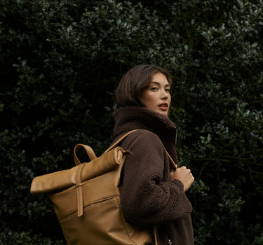 Herb backpack • peanut