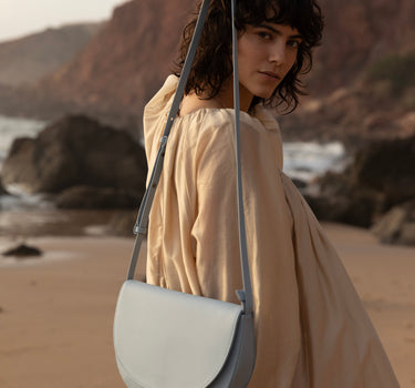 Soma half moon bag | cloud